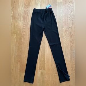 Brooklyn Karma Ribbed Leggings Size Small. New With Tags.